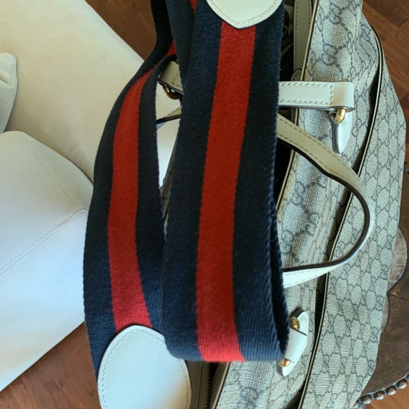 Gucci handbag, can be used as diaper bag and regular purse. - Picture 5 of 14